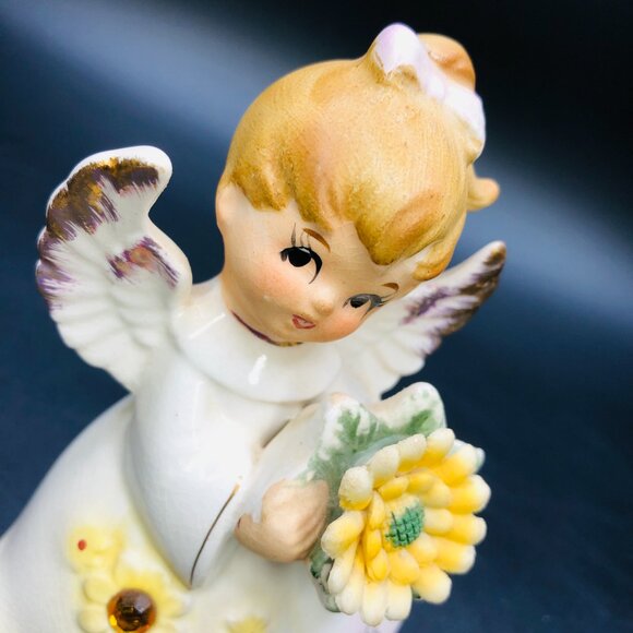 Vintage LEFTON November Birthday Month Porcelain Angel Figurine: 50s Kitsch Gift - Picture 6 of 13